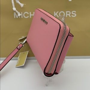 MICHAEL KORS MD ZA PHONE HOLDER WALLET Carnation